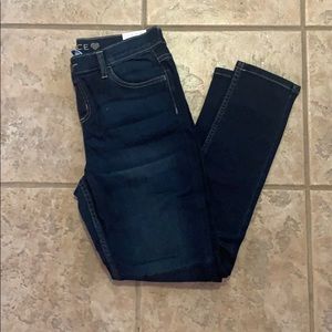 NWT- Girls 16 Plus Jeggings